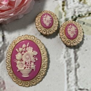 Western Germany Flower Bouquet Cameo Brooch Set - image 1